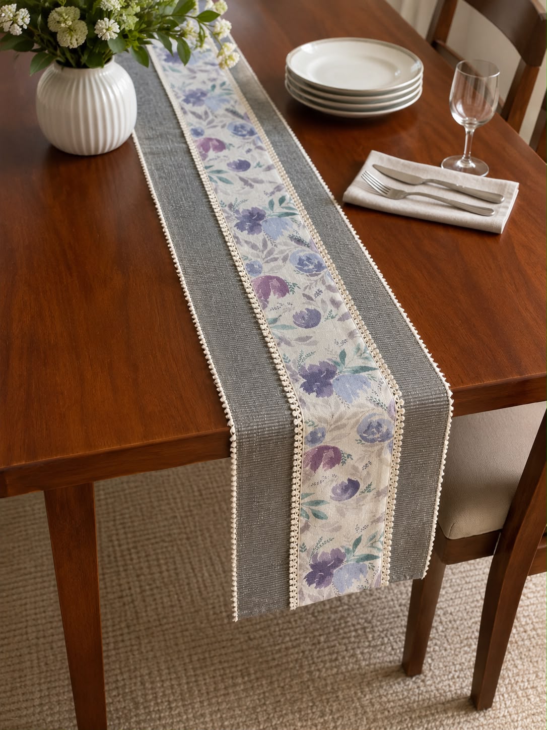 Premium table runner