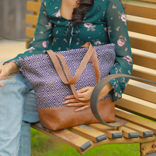 Jacquard Tote bag